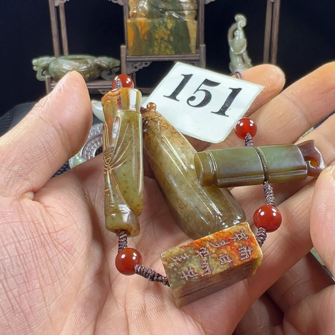 分***记未镶嵌和田玉挂件