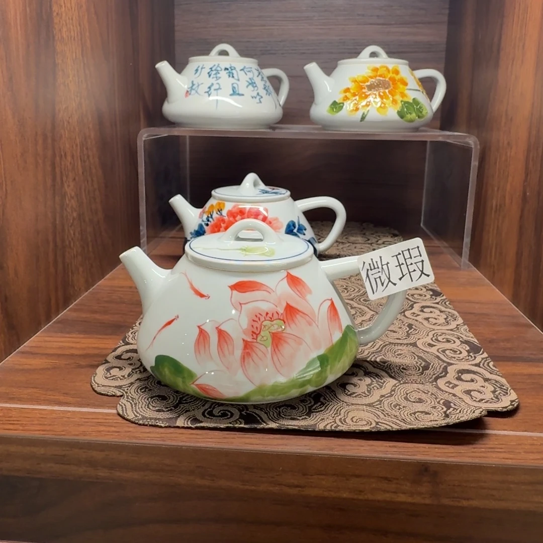 釉下手绘茶具微瑕