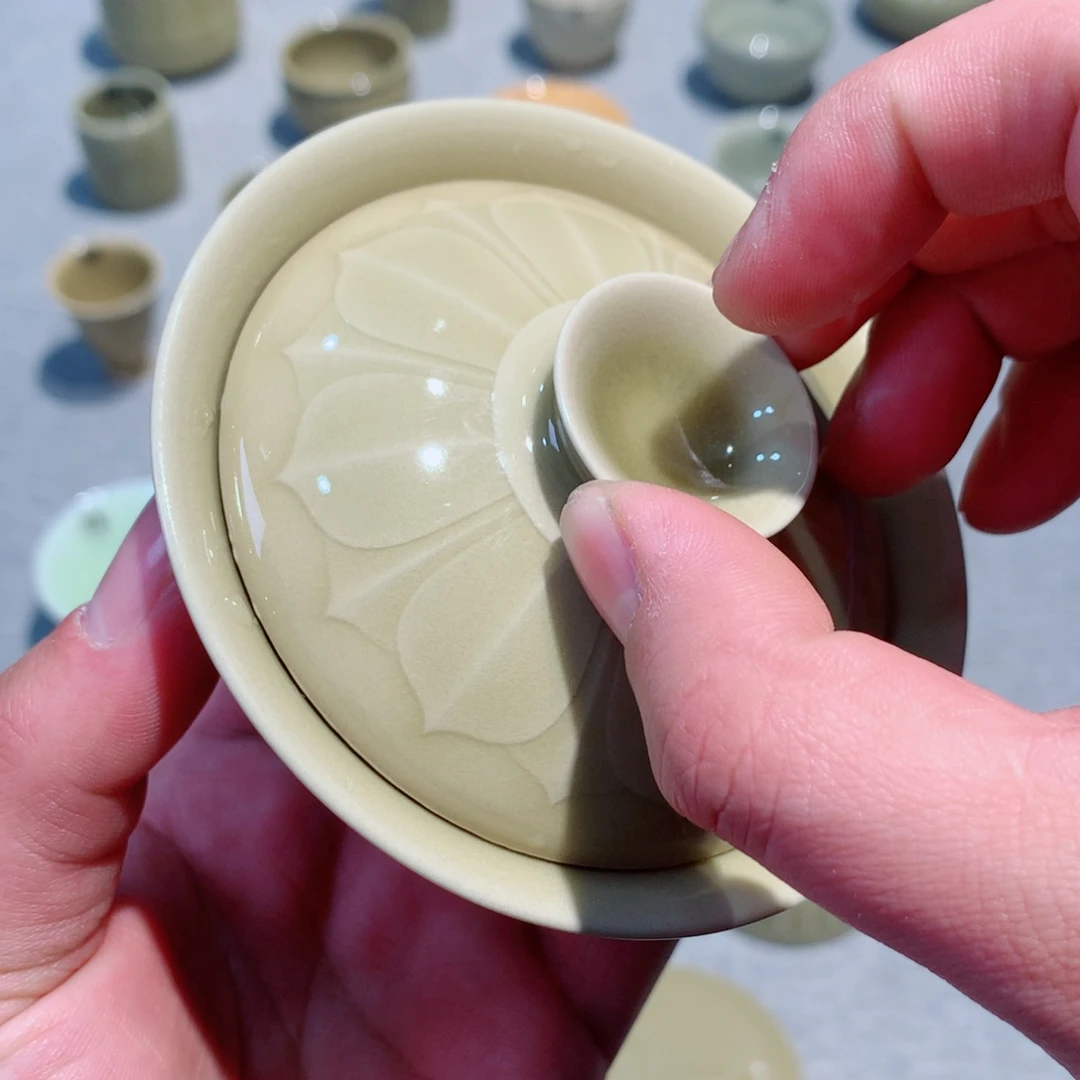 知***了龙泉青瓷茶具盖碗