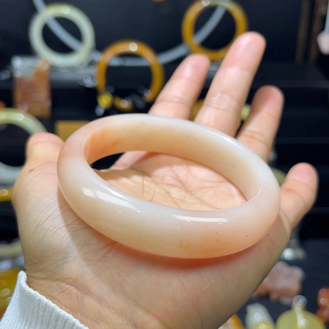 石英质玉（黄龙玉）未镶嵌手镯