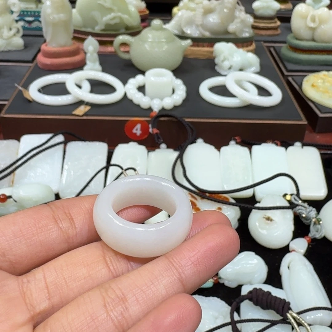 【闪购商品】和田玉挂件未镶嵌世**大