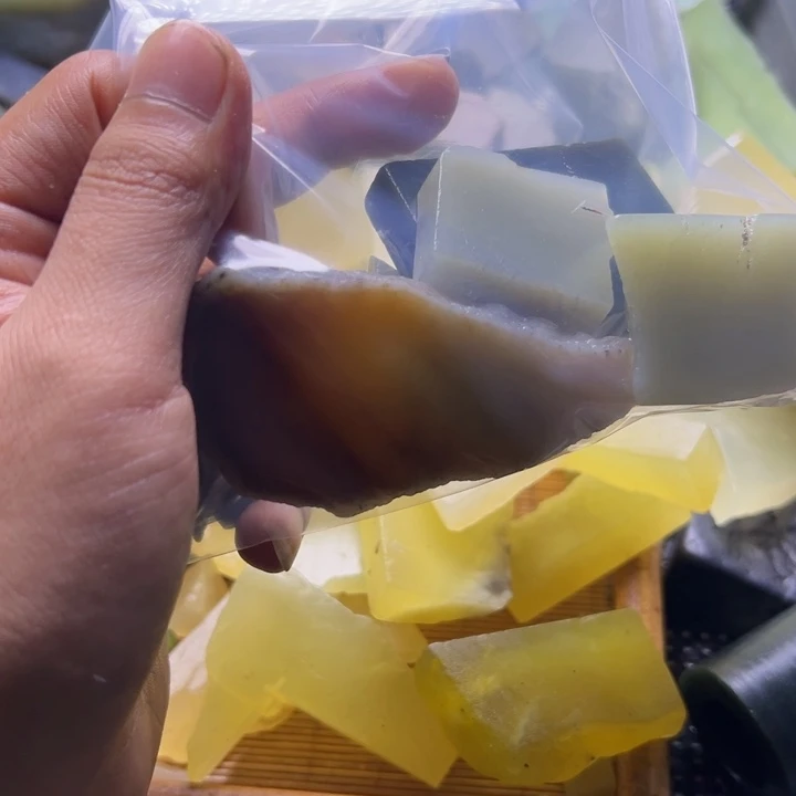 楊***白和田玉（糖玉）未镶嵌挂件