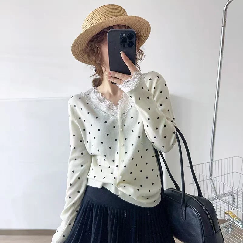 2025春秋新款波点蕾丝领针织衫长袖时尚百搭减龄气质开衫女宽松