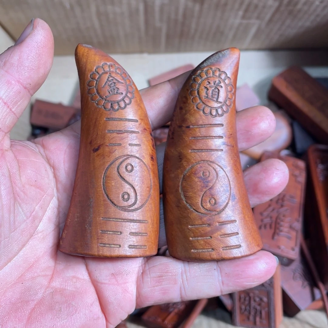 枣木雷击枣木雕刻角瓜