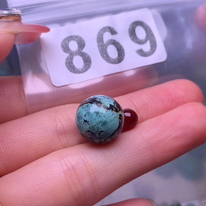 南红玛瑙未镶嵌珠宝奇石