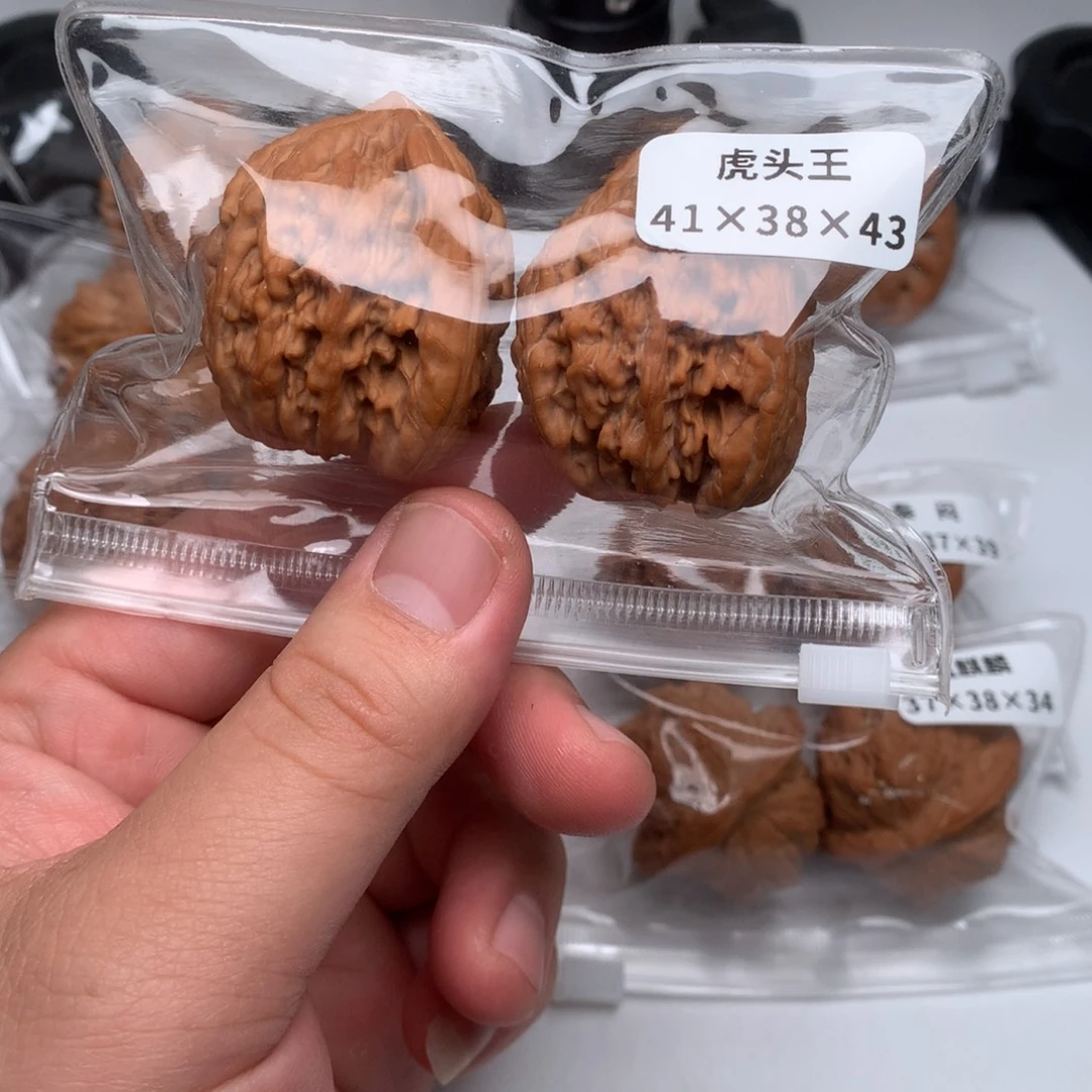 吊坠文玩核桃虎头王