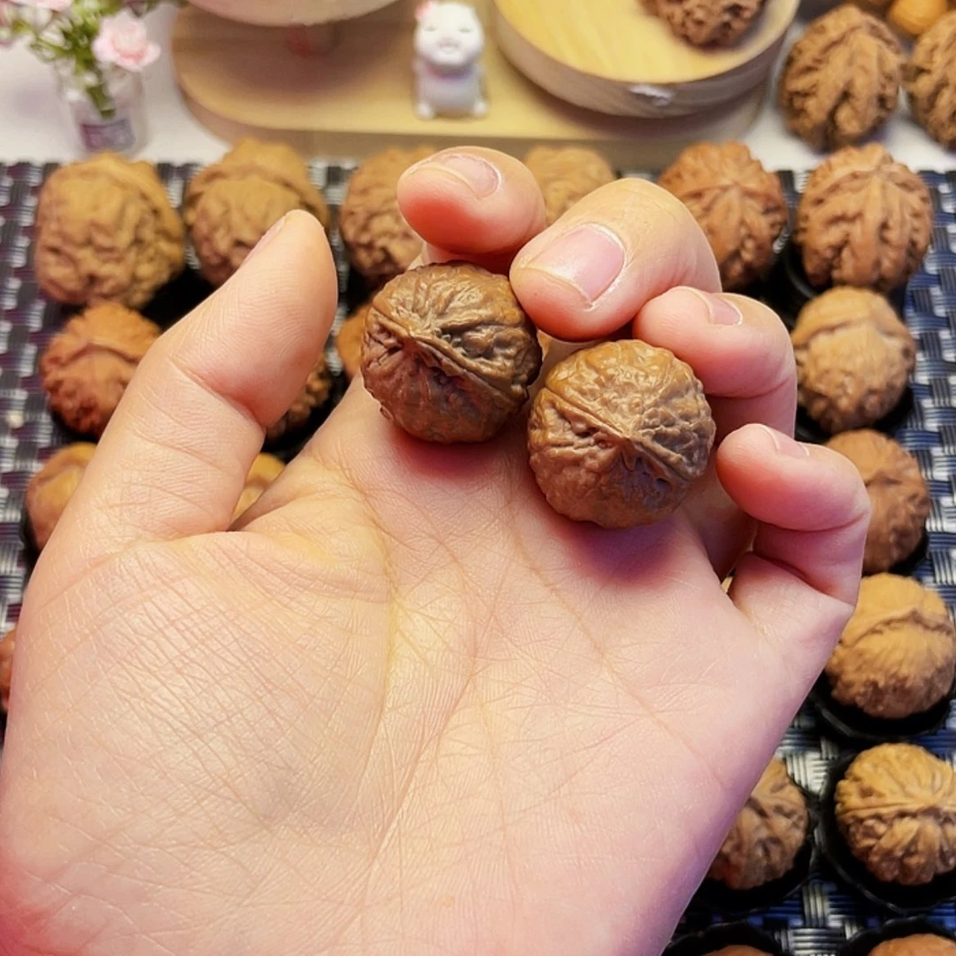 【闪购商品】文玩核桃吊坠格*咖啡豆