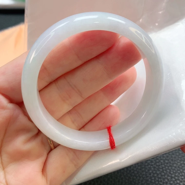 翡翠手镯未镶嵌53正