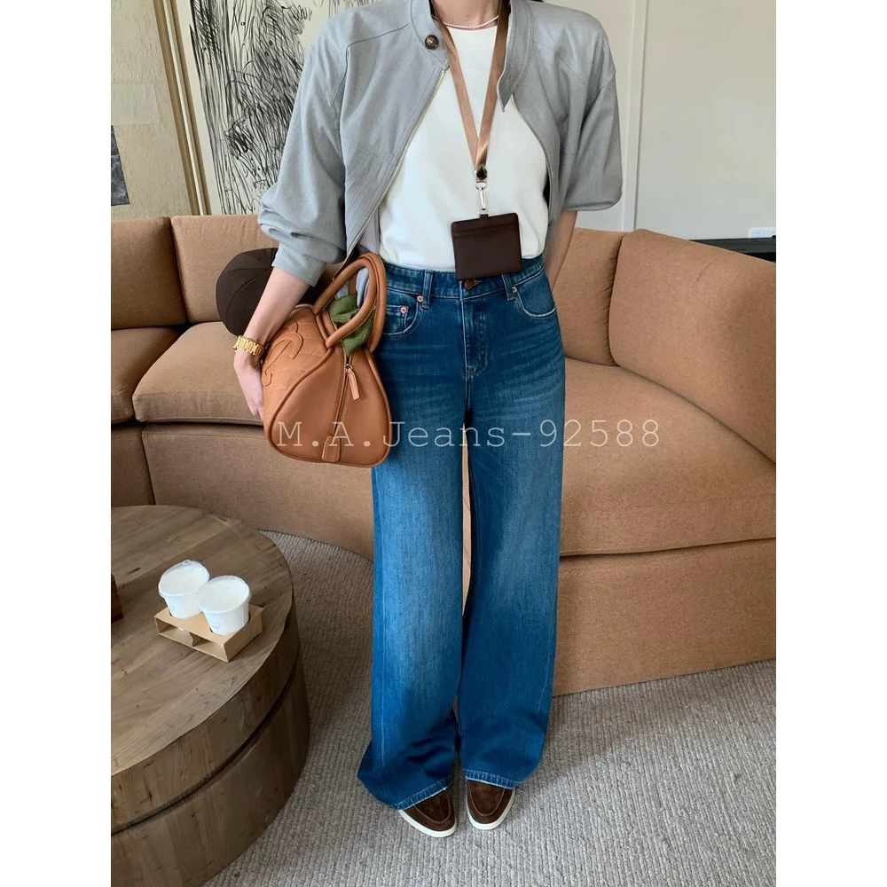 爱唯依（F）- 经典款！洗水复古直筒牛仔裤（BO92588#）BOYIYI