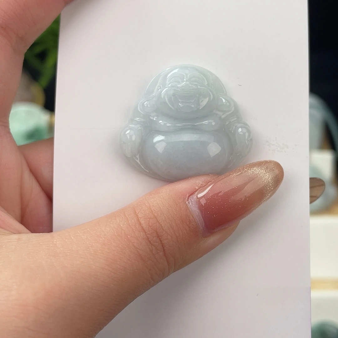 翡翠未镶嵌颈饰佛公