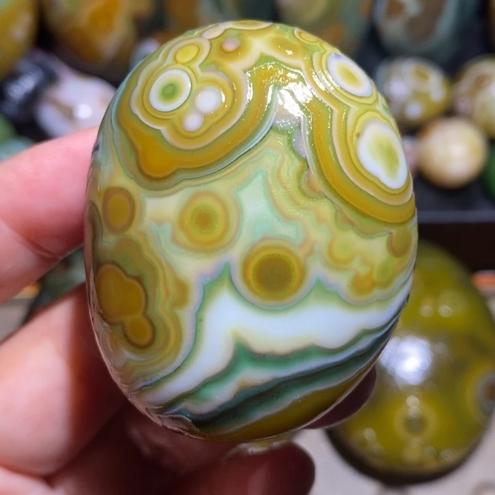 玛瑙/玉髓未镶嵌珠宝半成品