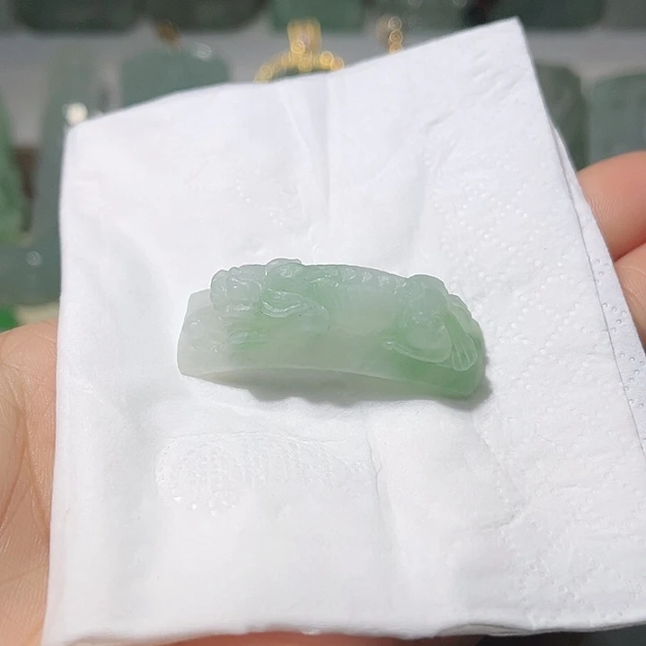 未镶嵌定制翡翠天然翡翠