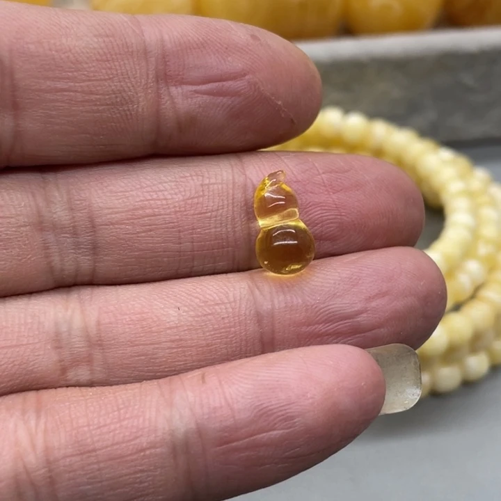 琥珀未镶嵌裸石葫芦