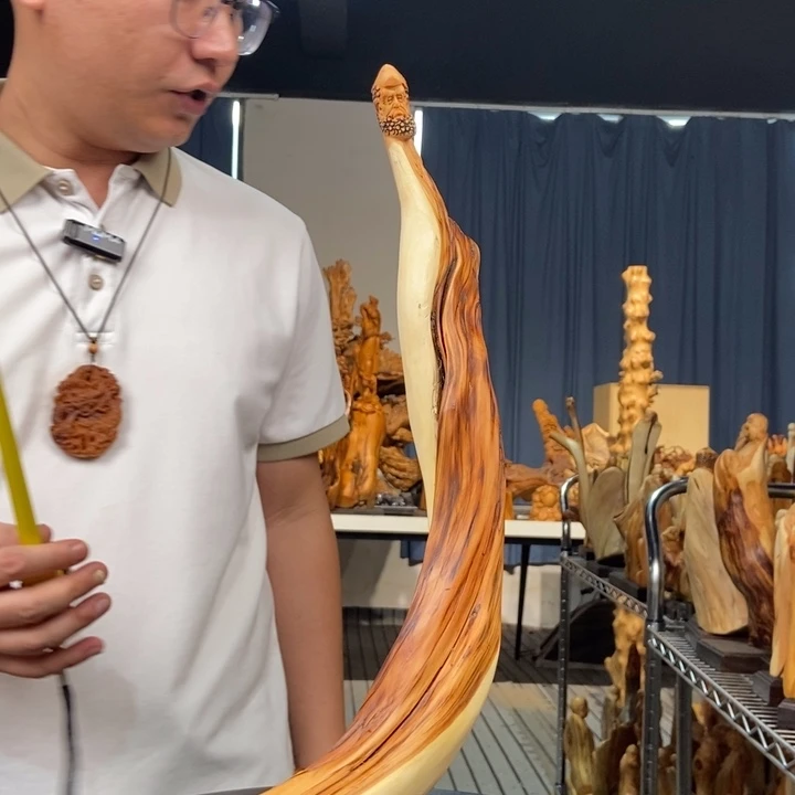 柏木（崖柏）随型摆件