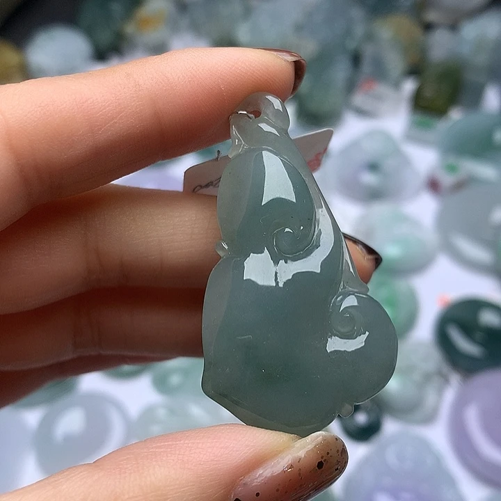 翡翠未镶嵌颈饰天然翡翠