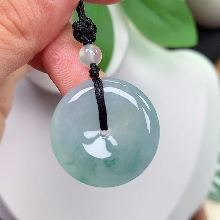 翡翠未镶嵌颈饰平安扣 24.7x5.3mm