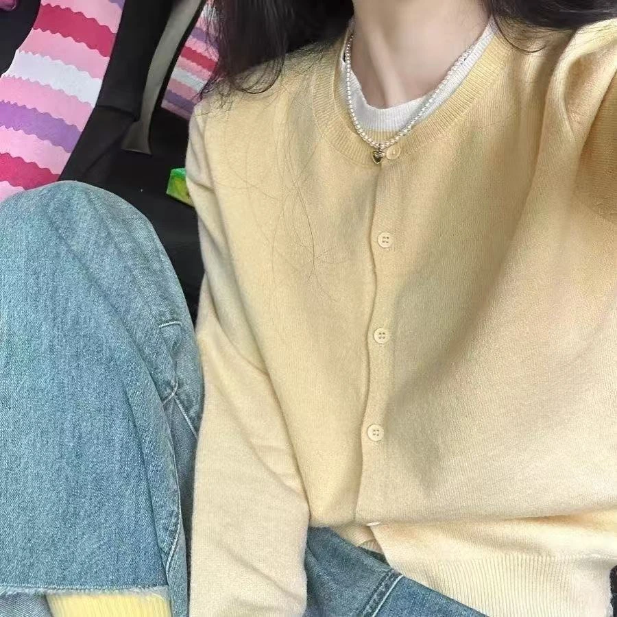 黄色圆领假两件长袖针织开衫女早秋季2025新款宽松慵懒风外穿上衣