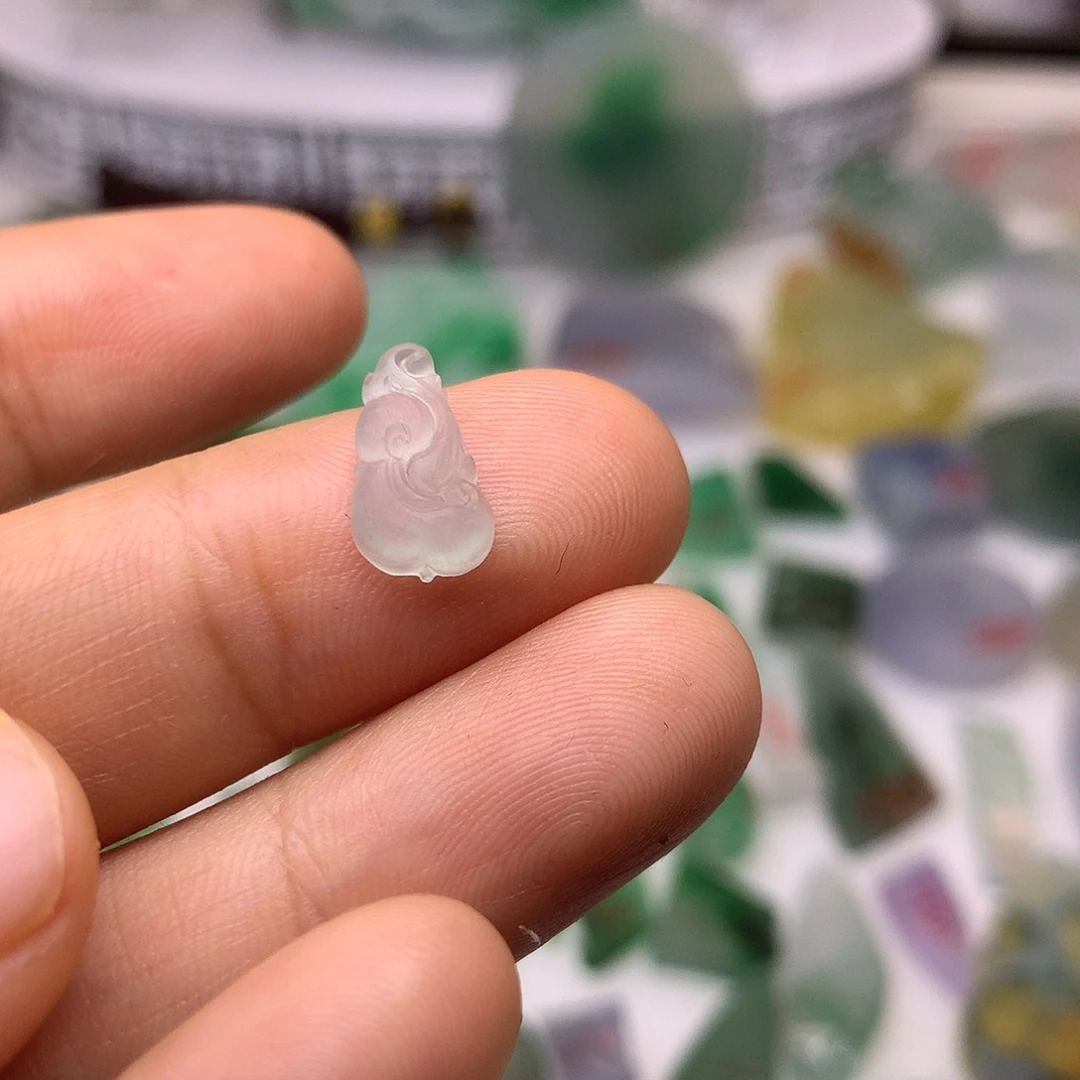 S****定制翡翠未镶嵌天然翡翠定制