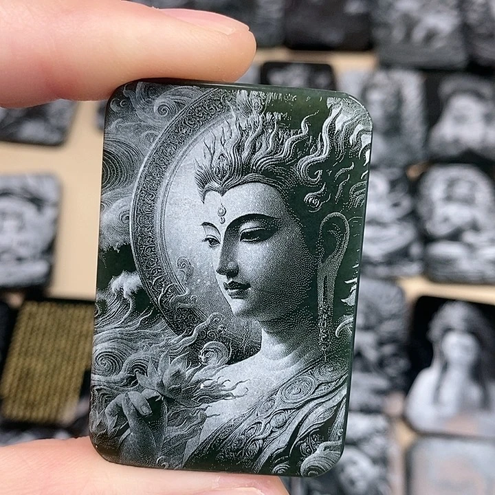 颈饰未镶嵌和田玉