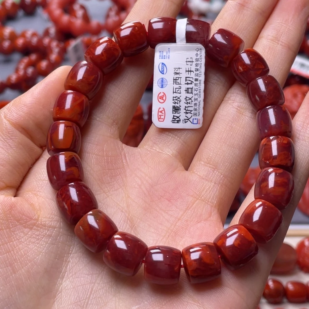 南红玛瑙其他未镶嵌只**买10mm顶品瓦西牛血火焰直切手串