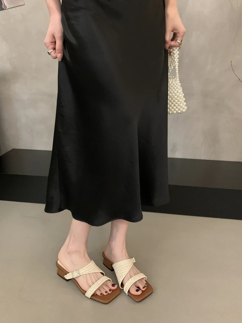 清迈假日-惠子家松弛感草编简约夏季凉拖鞋QY-7789