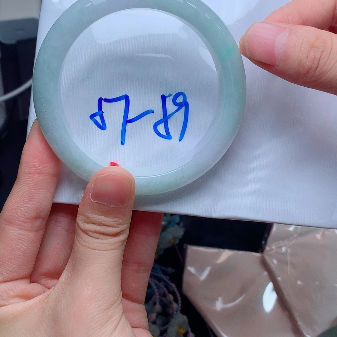 翡翠手镯未镶嵌买断