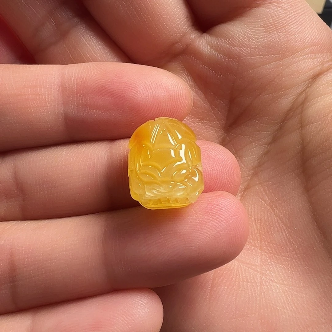 蜜蜡颈饰未镶嵌貔貅（打孔不退换）