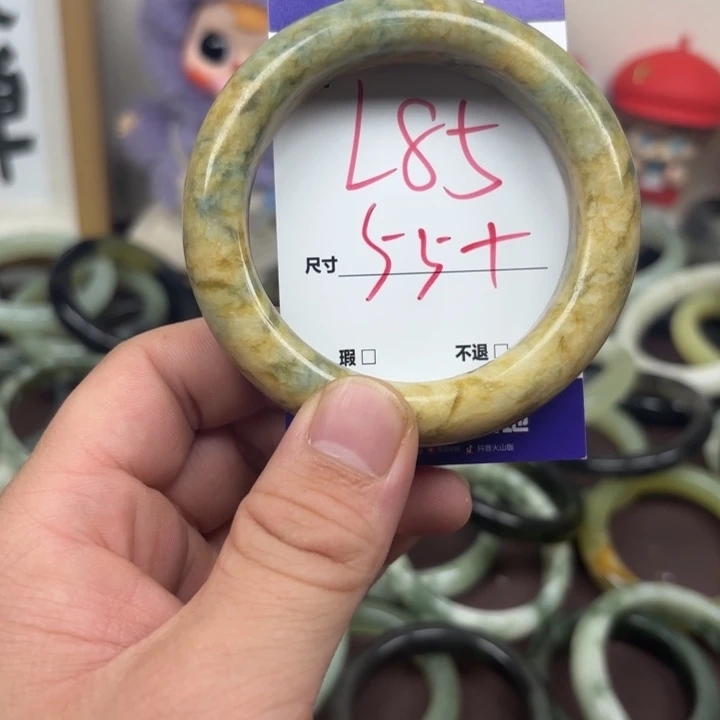 未镶嵌蛇纹石玉手镯85