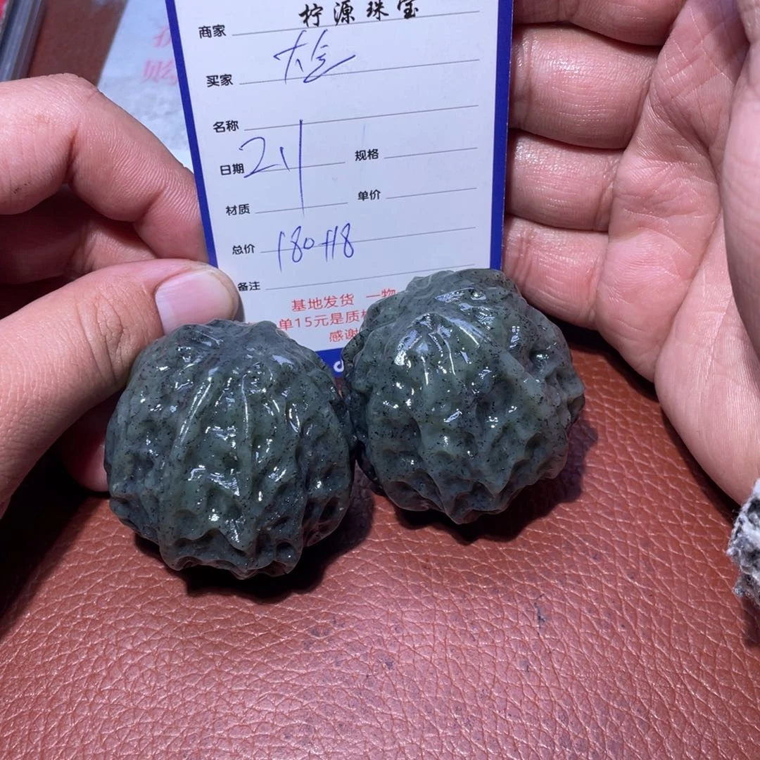 和田玉把件未镶嵌大*鹿