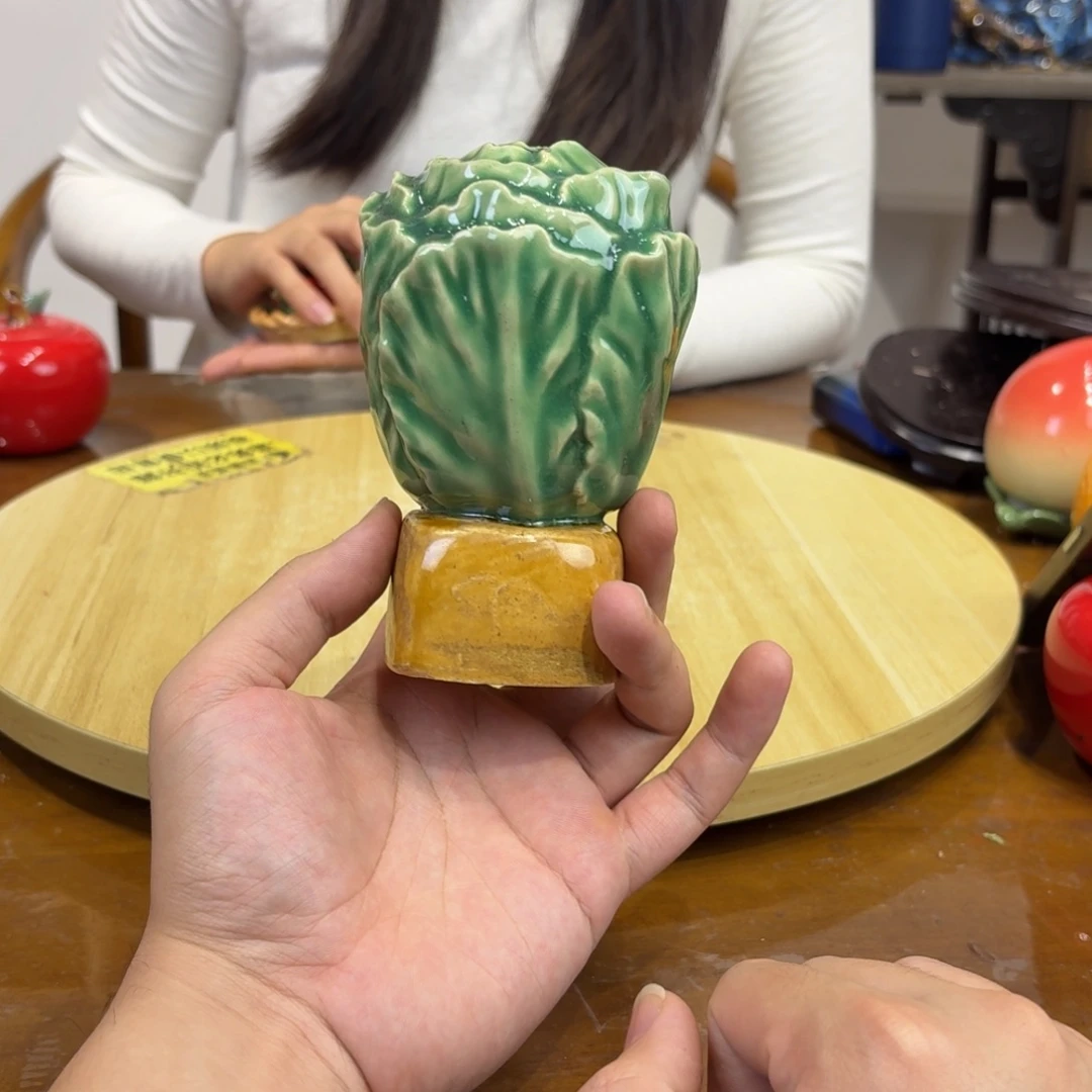 陶瓷精品小生菜摆件