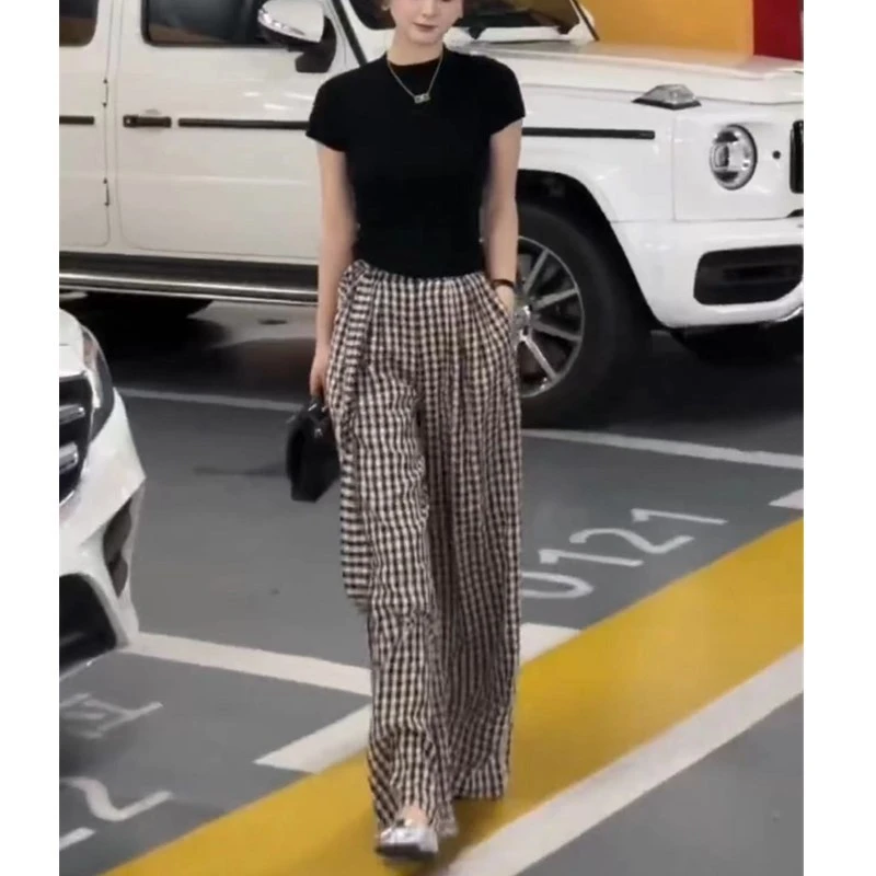 2025夏季新款气质时尚洋气黑色修身短袖T恤格纹休闲直筒长裤女