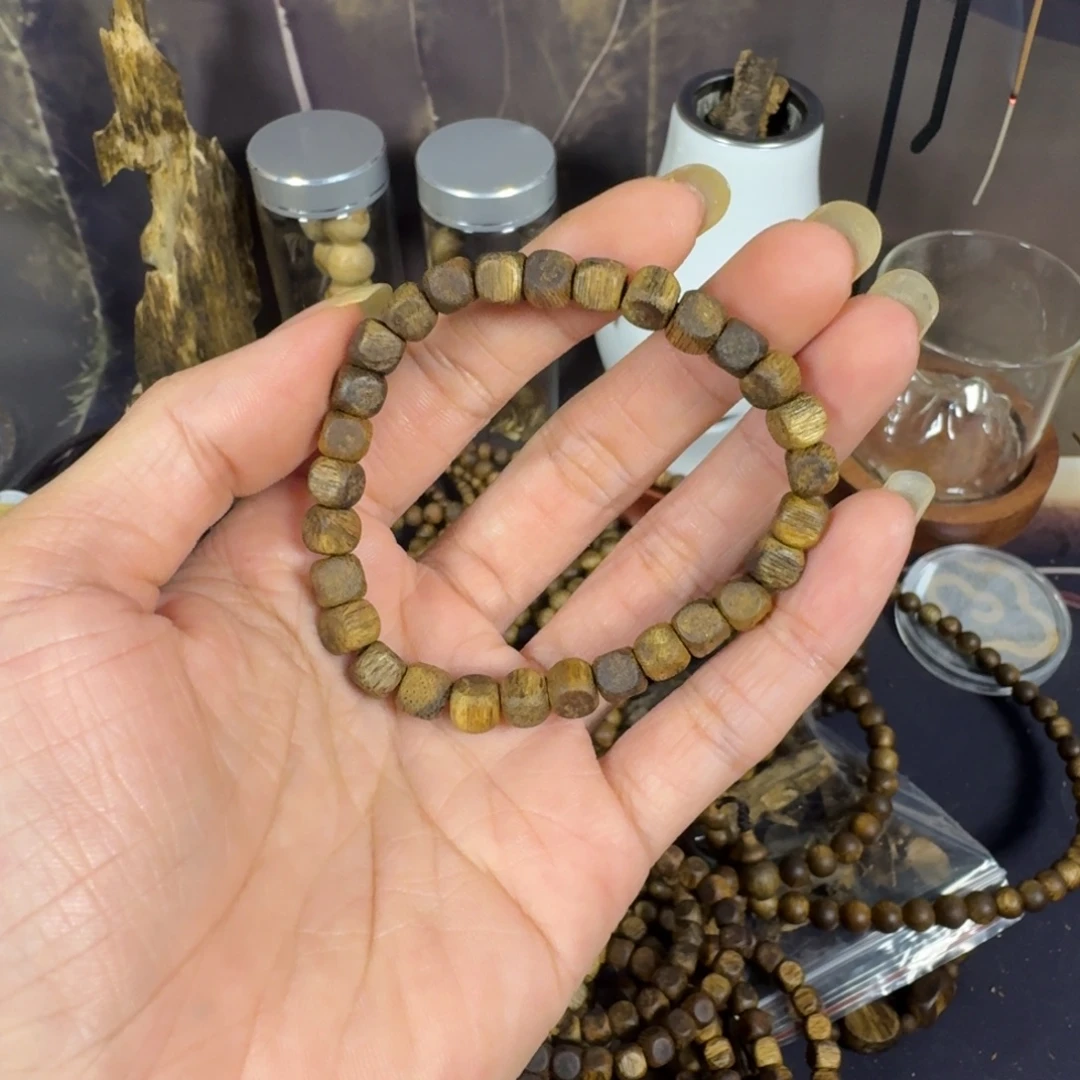 沉香沉香碎屑方糖珠单圈奇楠沉香手链