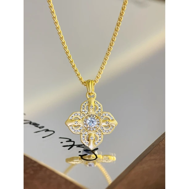 镀K金 十字金刚杵 四叶草吊坠时尚豪华心尖尖项链Y192