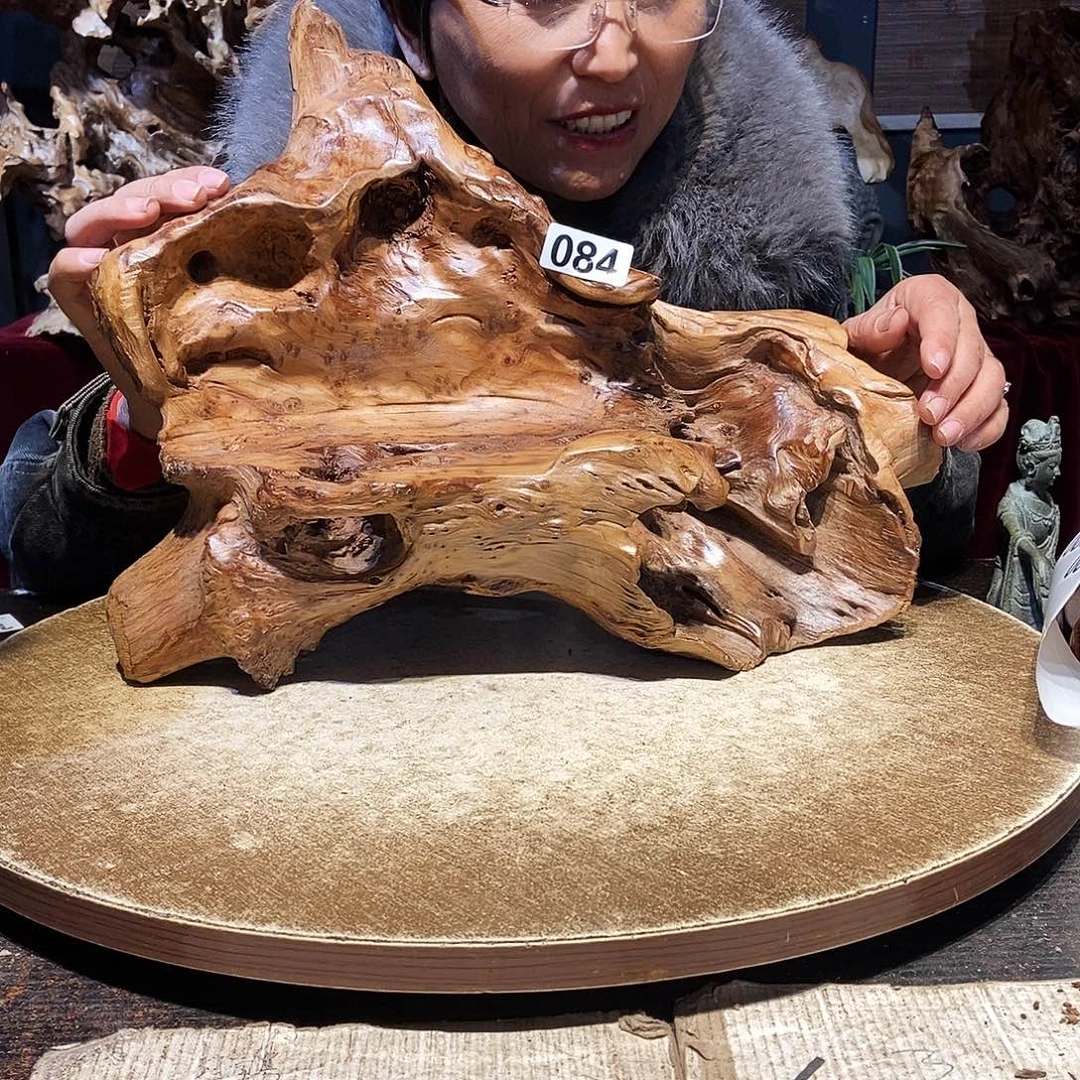 极***军084。红杉根随行根艺