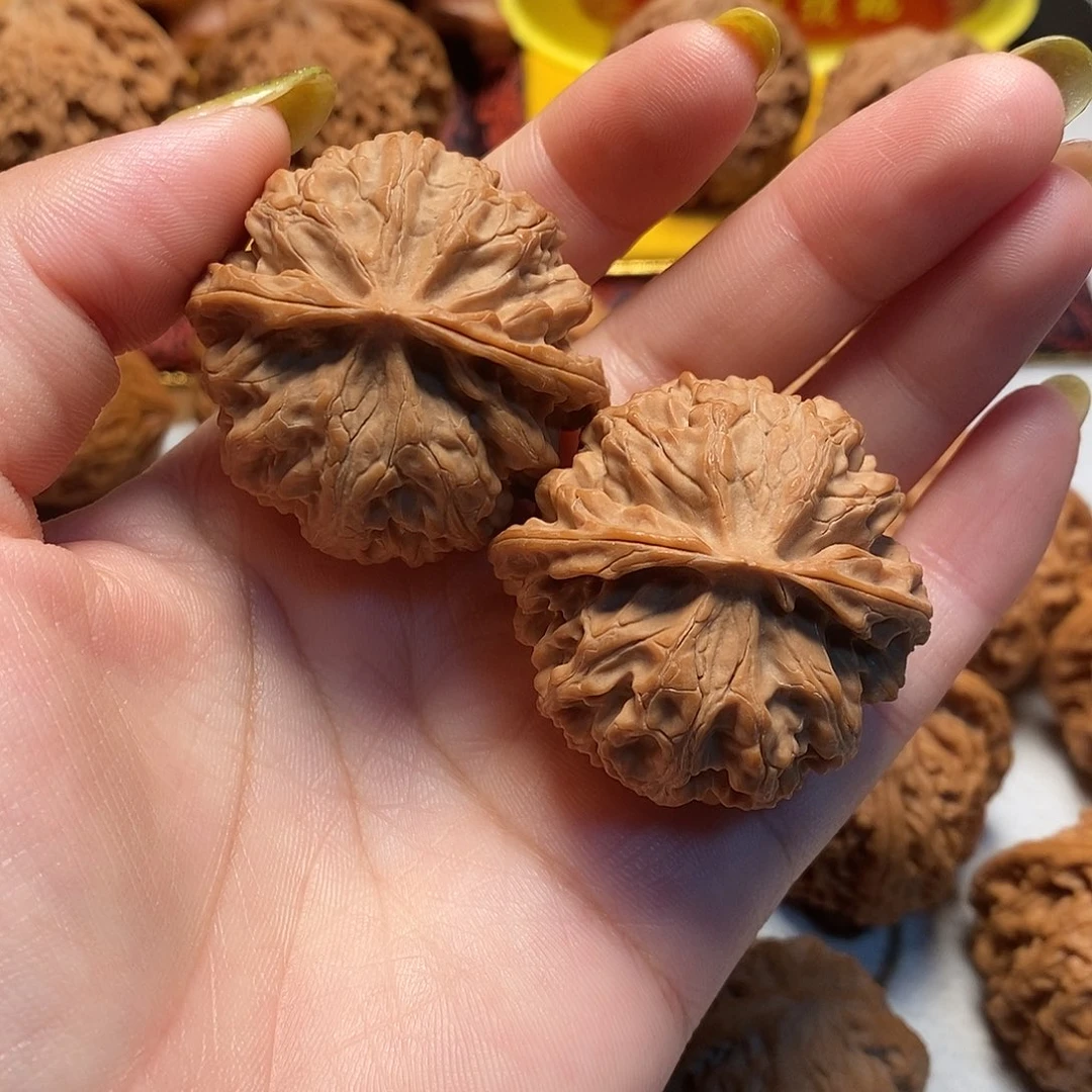 小***）桃核把件全品无修苹果园