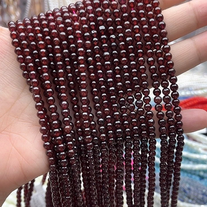 未镶嵌玛瑙/玉髓珠宝半成品一条4mm左右酒红石榴石