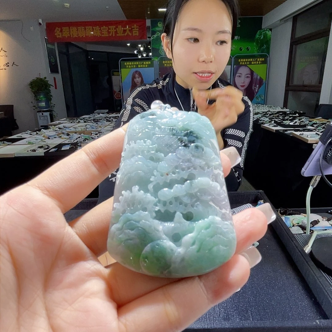 颈饰未镶嵌翡翠一