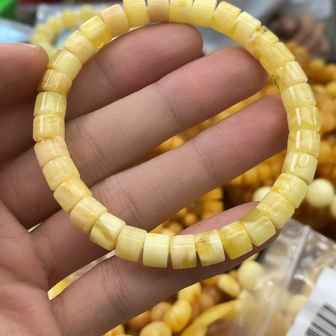 蜜蜡未镶嵌珠宝奇石