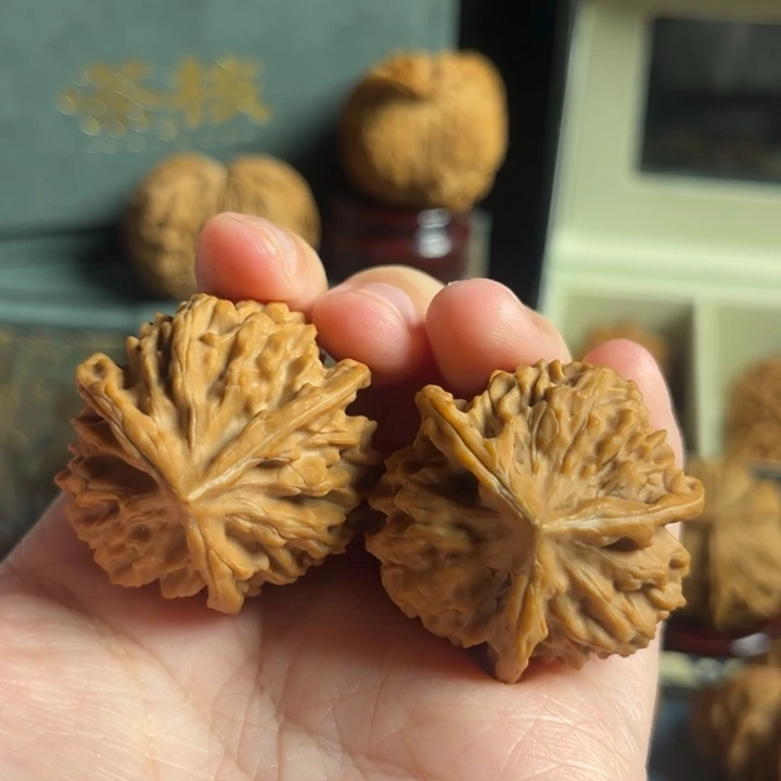 吊坠文玩核桃35秦闷三棱