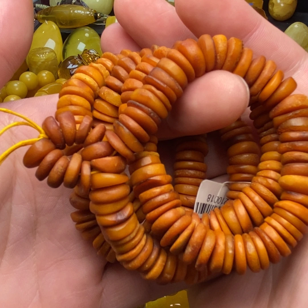 琥珀未镶嵌裸石蜜蜡