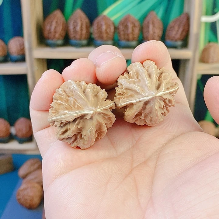 文玩核桃吊坠024小粗筋34尺