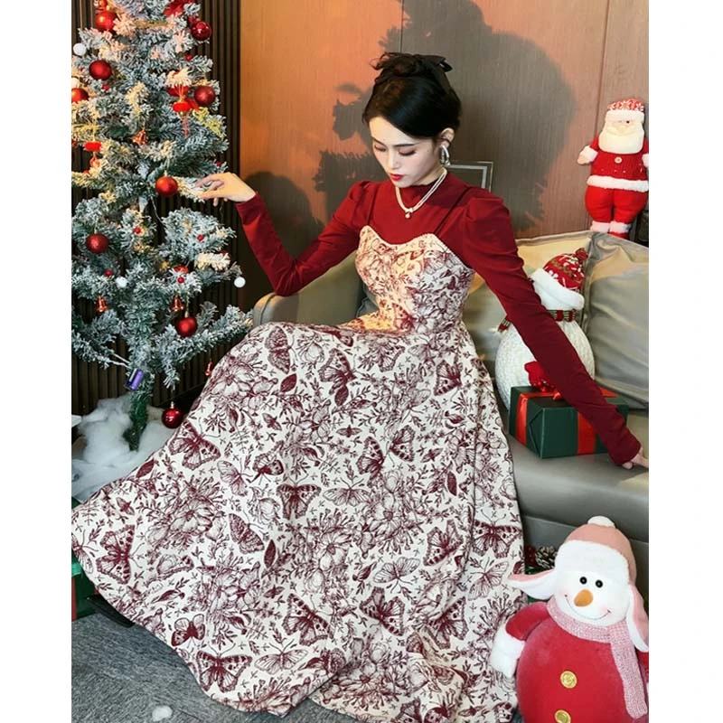 乔朵DUO【酒会高定】复古高级感刺绣吊带连衣裙收腰显瘦长裙2025新