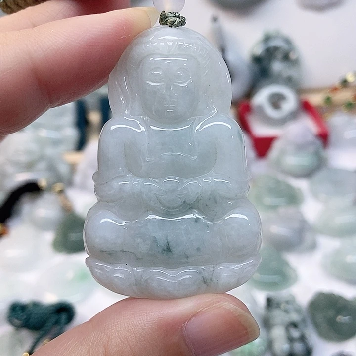 颈饰未镶嵌翡翠观音