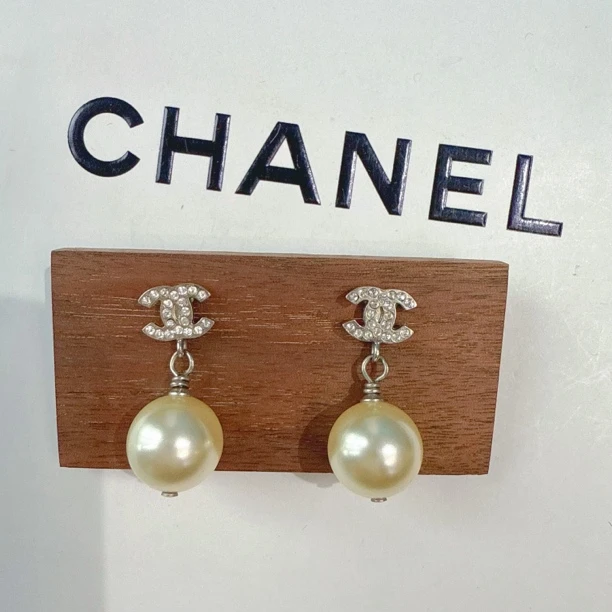95新 Chanel/香奈儿 Chanel vintage香奈儿中古珍珠耳钉