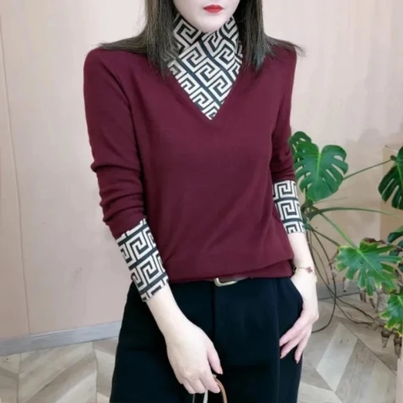 半高领减龄气质拼色V领百搭时尚加厚显瘦亲肤长袖妈妈洋气上衣潮