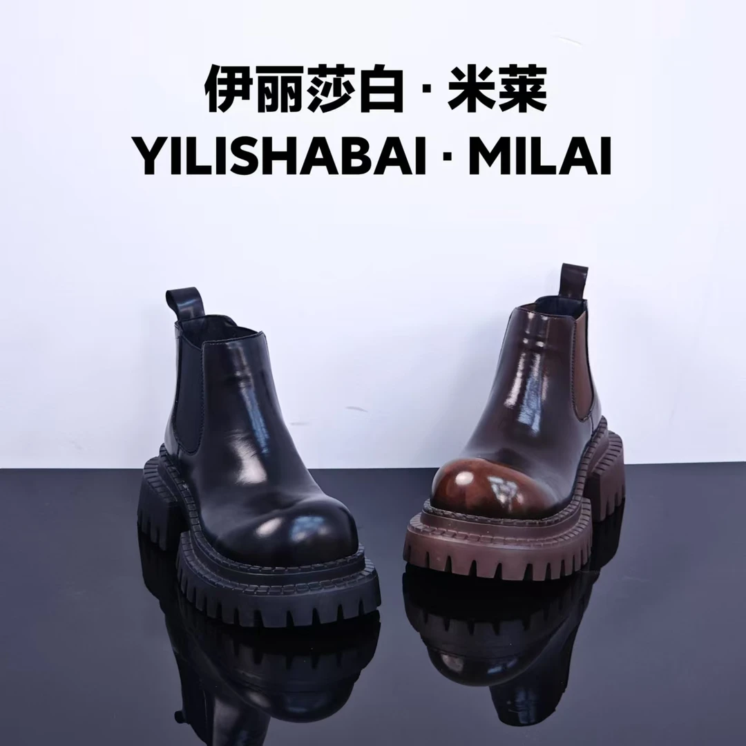 超级玛丽.厚底轻奢时尚舒适百搭休闲马丁靴 78827