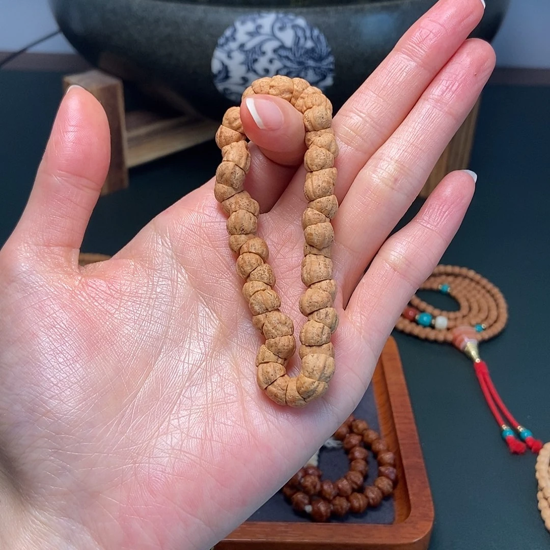 柏香籽/百香籽吊坠88.9