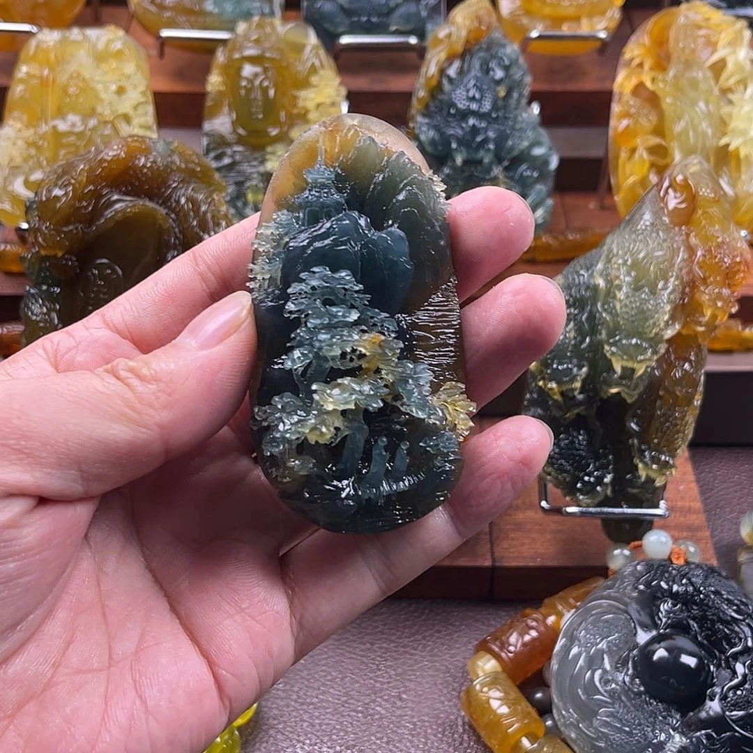 我***好蛇纹石玉未镶嵌颈饰