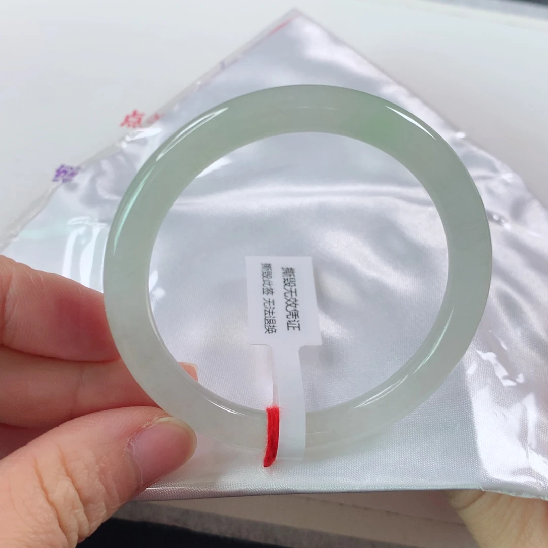 未镶嵌手镯（圆镯）翡翠266