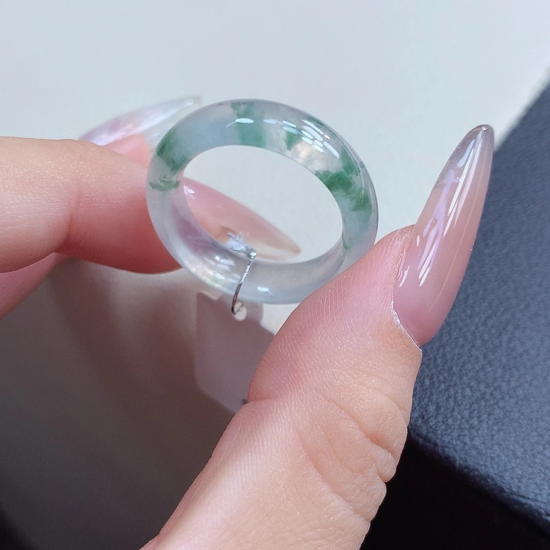 翡翠未镶嵌戒圈17号